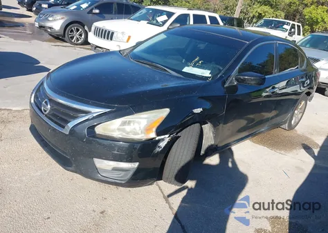 2015 Nissan Altima 2.5/2.5 S/2.5 Sl/2.5 Sv из США, поврежденный, VIN 1N4AL3AP7FN321446